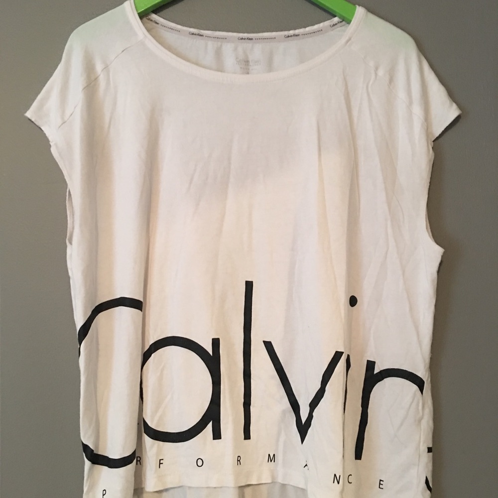 Calvin Klein T-shirt